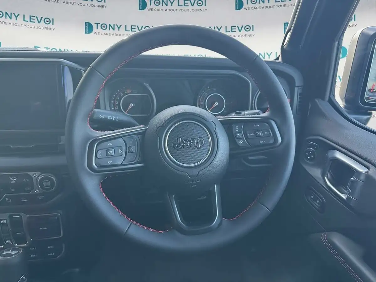 2025-jeep-wrangler-20-gme-rubicon-5d-big-11