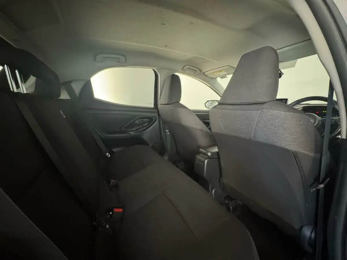 2022-toyota-yaris-15-vvt-i-design-big-11