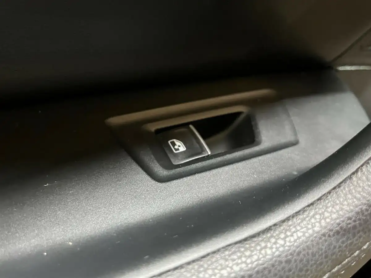 2016-volkswagen-passat-20tdi-gt-190ps-estate-5d-dsg-big-34