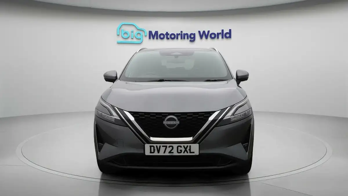 2022-nissan-qashqai-13-dig-t-tekna-140ps-mild-hybrid-big-2