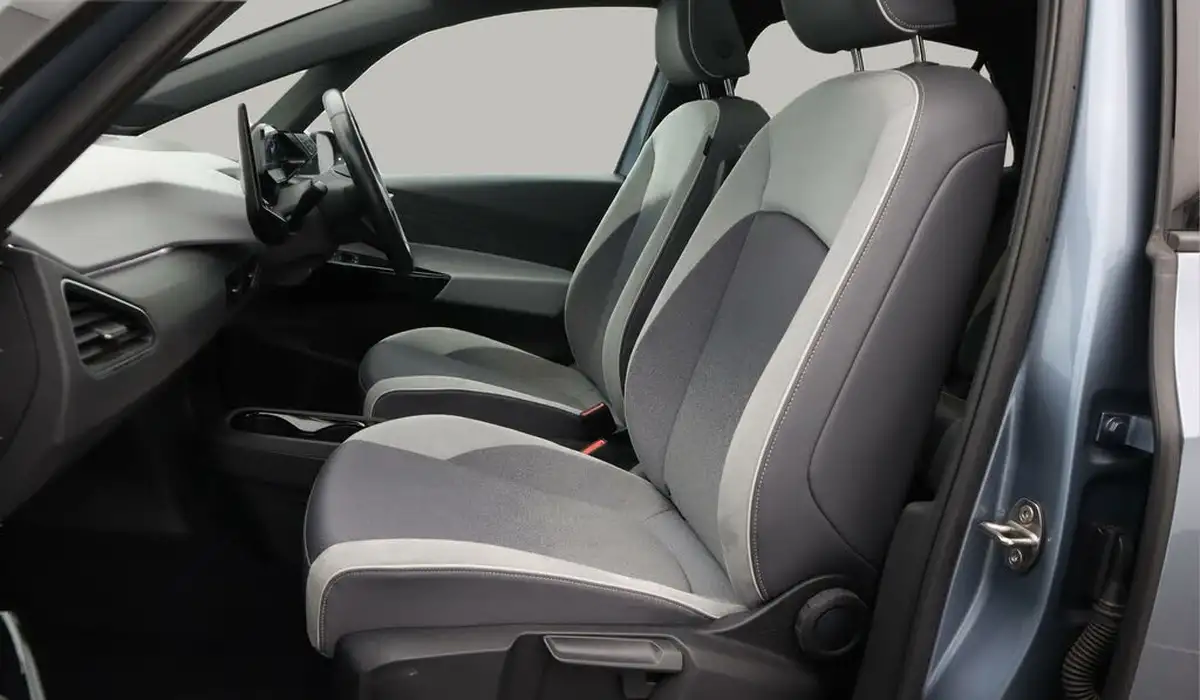 2020-volkswagen-id3-e-style-big-14