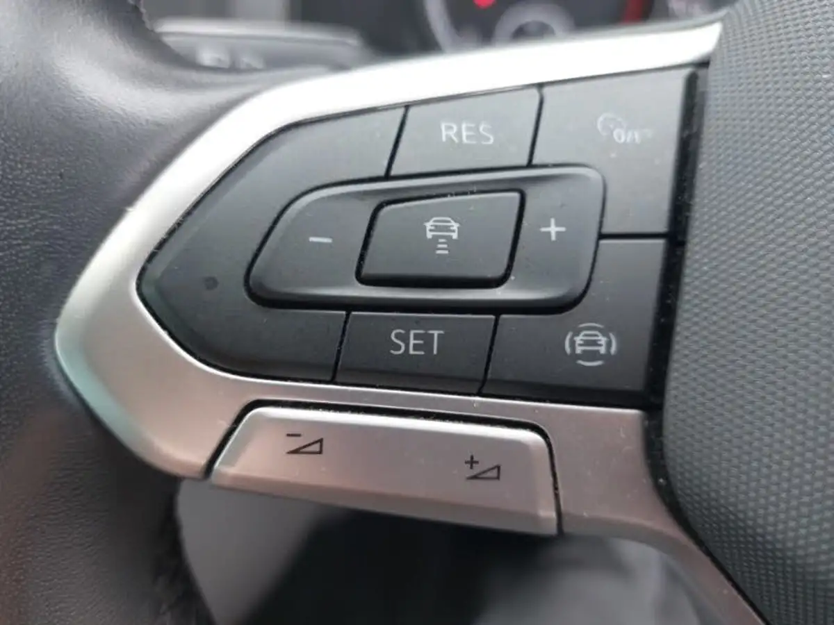 2021-volkswagen-transporter-shuttle-20tdi-t32-se-bmt-lwb-150ps-eu6dt-e-dsg-big-13