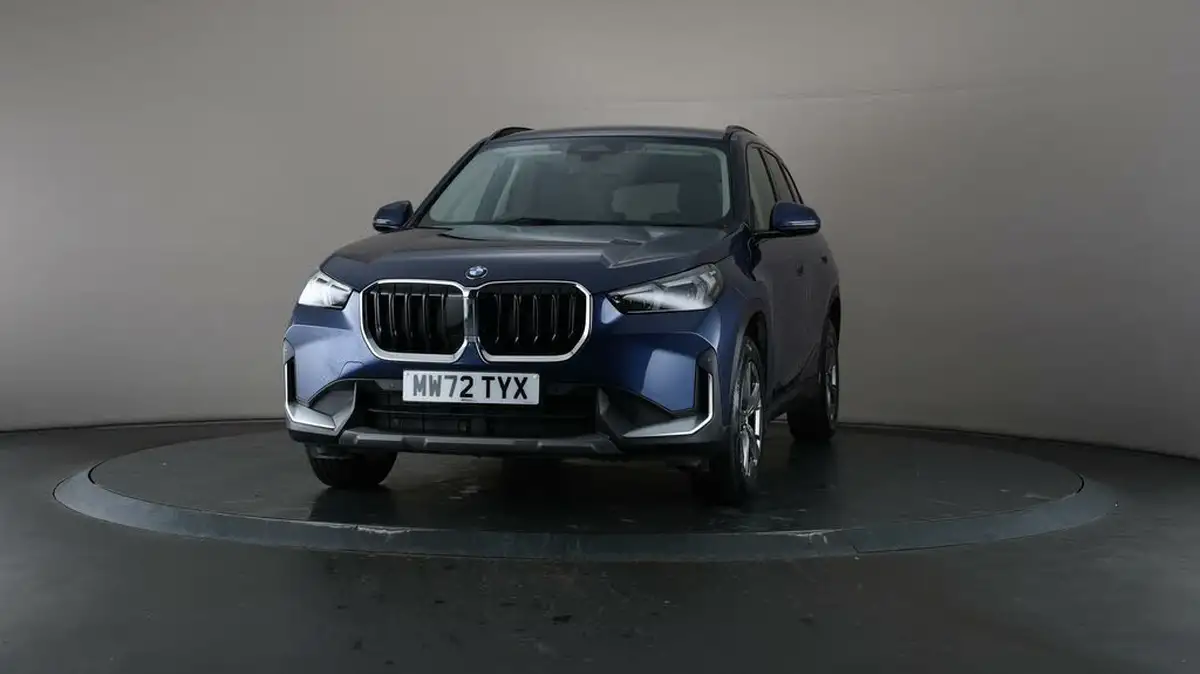 2022-bmw-x1-20td-sdrive18d-sport-steptronic-big-47