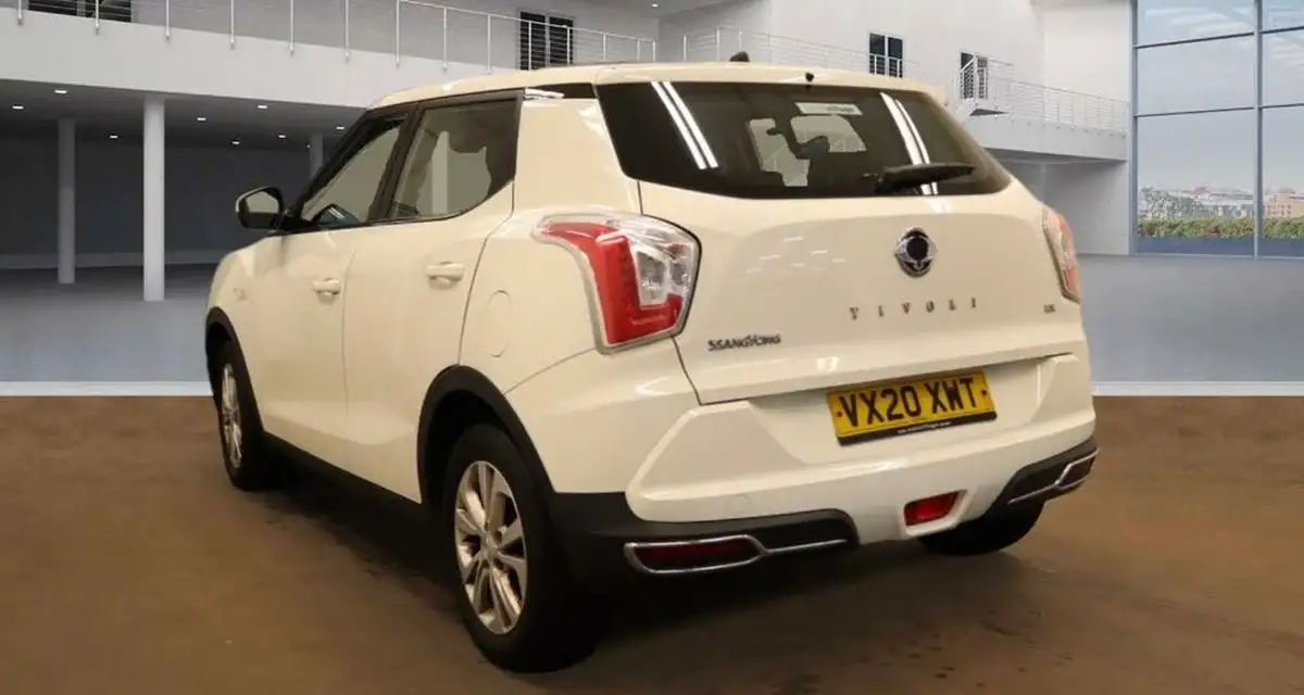 2020-ssangyong-tivoli-16-ex-2wd-ss-auto-big-2