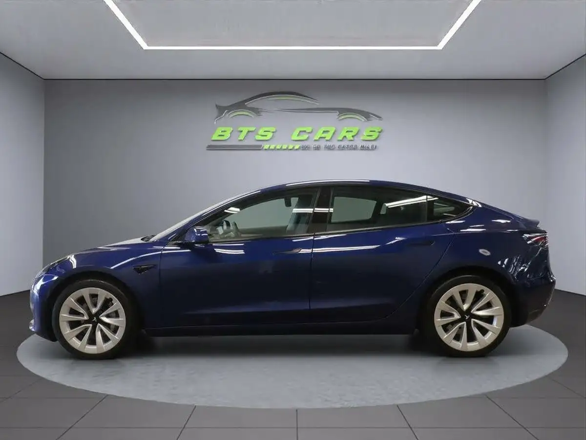 2021-tesla-model-3-e-long-range-4x4-big-3