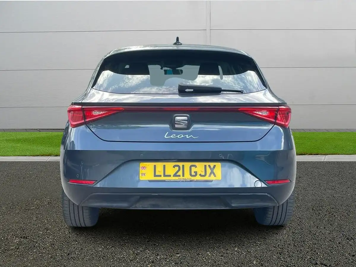 2020-seat-leon-20tdi-se-dynamic-115ps-hatchback-big-5