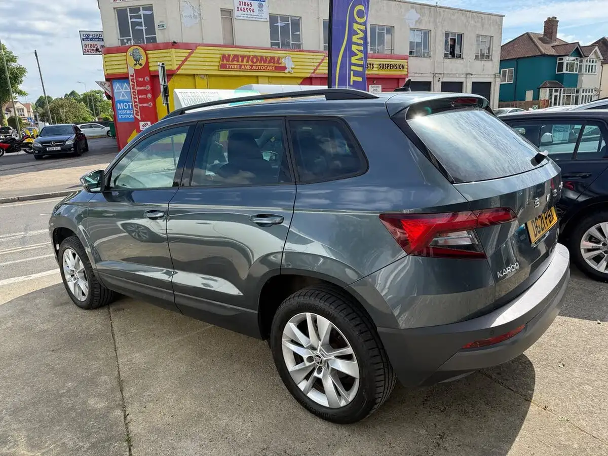 2021-skoda-karoq-15-tsi-se-technology-dsg-big-7