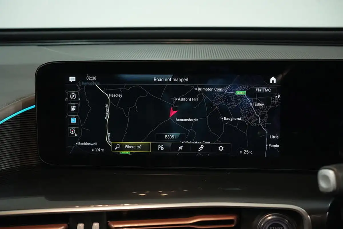 2021-mercedes-benz-eqc-e-eqc-400-amg-line-premium-big-41