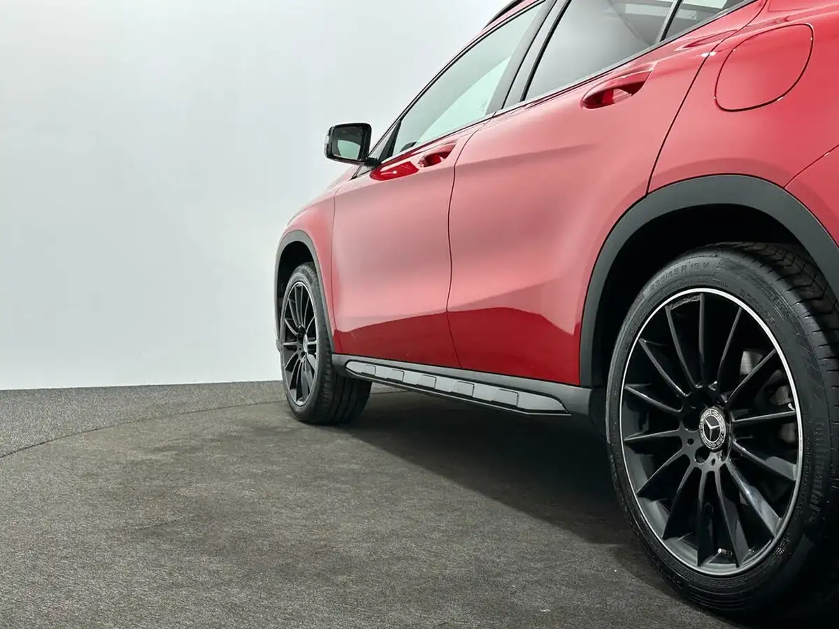 2020-mercedes-benz-gla-class-16-gla-200-amg-line-edition-plus-7g-dct-big-50