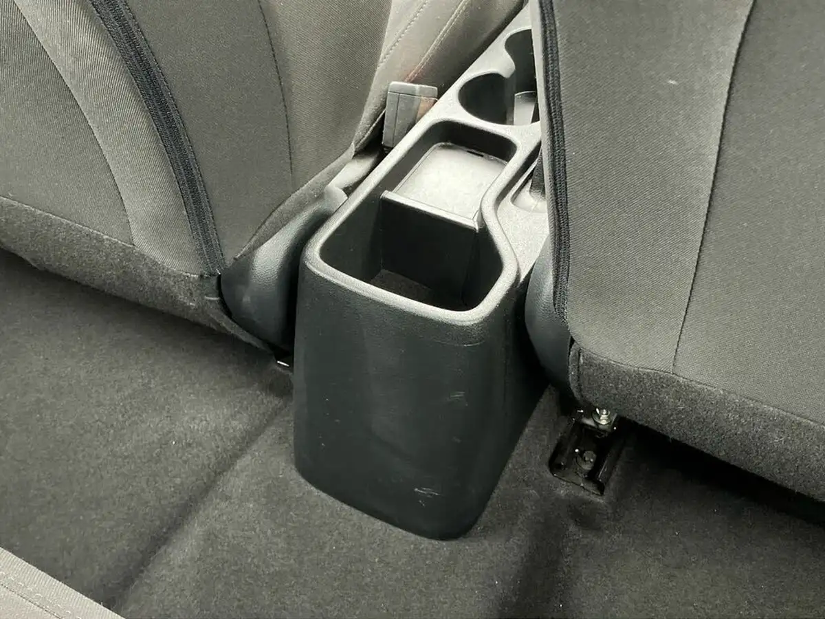 2022-hyundai-bayon-10-t-gdi-se-connect-dct-big-49