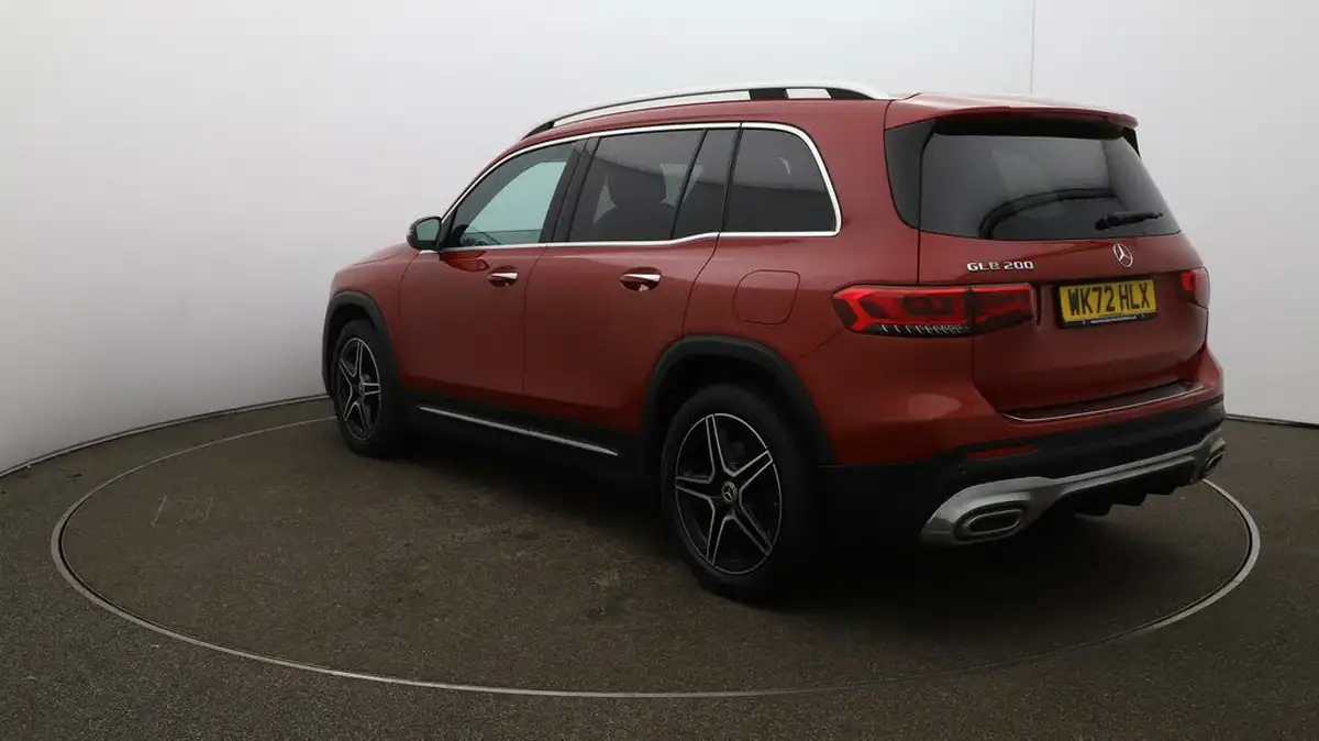 2022-mercedes-benz-glb-class-13-glb200-amg-line-premium-7g-tronic-big-63
