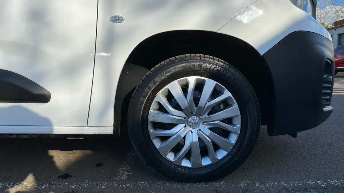 2021-peugeot-partner-15-bluehdi-1000-professional-premium-100pseu6d-big-14