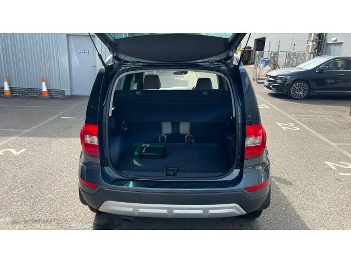 2017-skoda-yeti-outdoor-12-tsi-se-l-drive-dsg-big-3