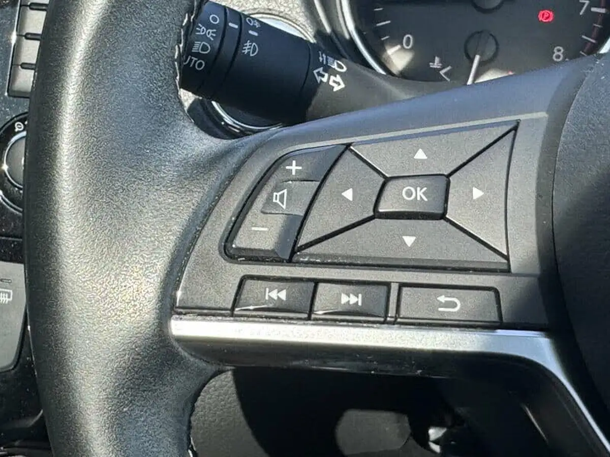 2021-nissan-qashqai-13-dig-t-n-connecta-140ps-big-10