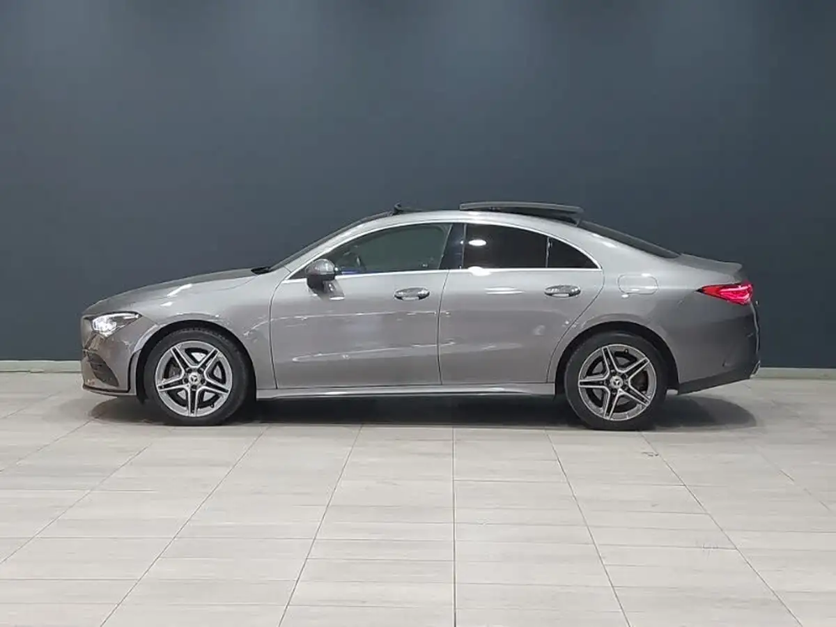 2022-mercedes-benz-cla-big-3