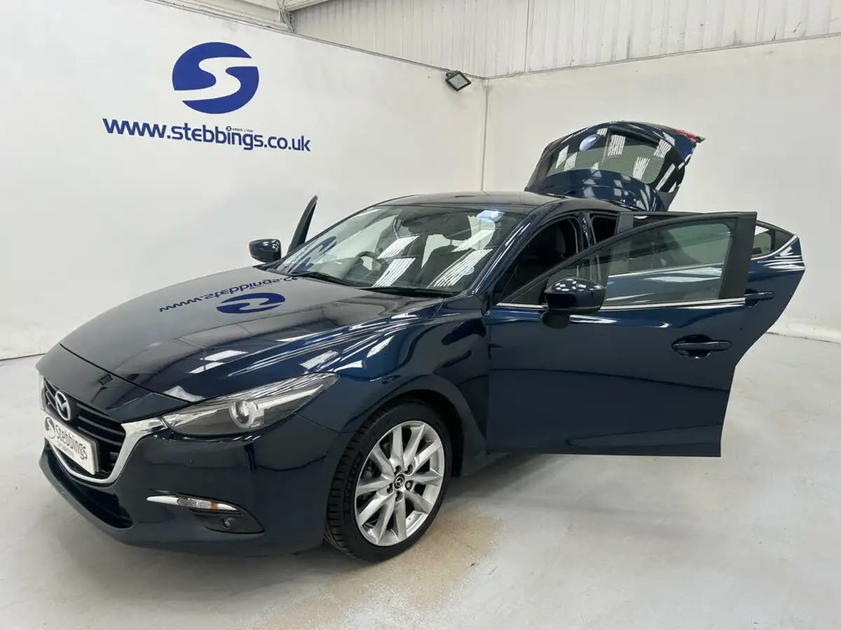 2017-mazda-mazda3-20-sport-nav-120ps-hatchback-5d-auto-big-9