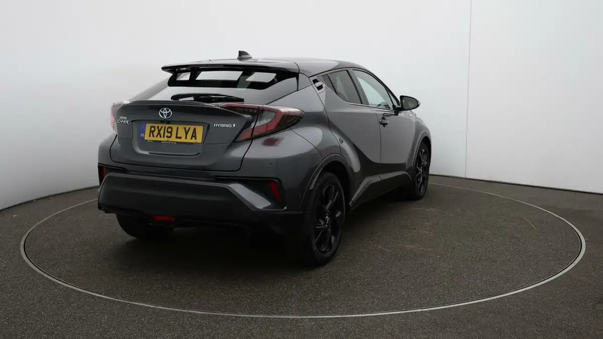 2019-toyota-c-hr-18-vvt-i-dynamic-big-48