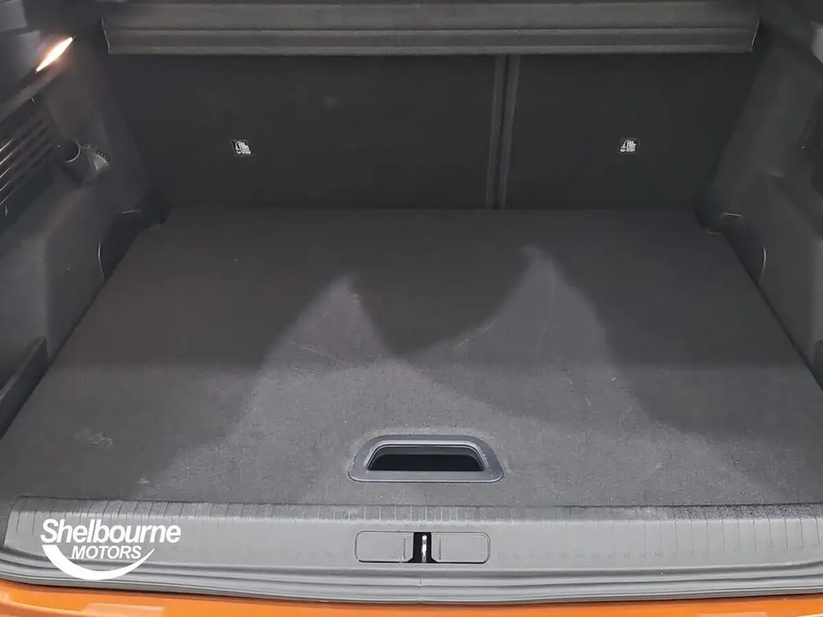 2022-citroen-c4-12-puretech-shine-130ps-big-20