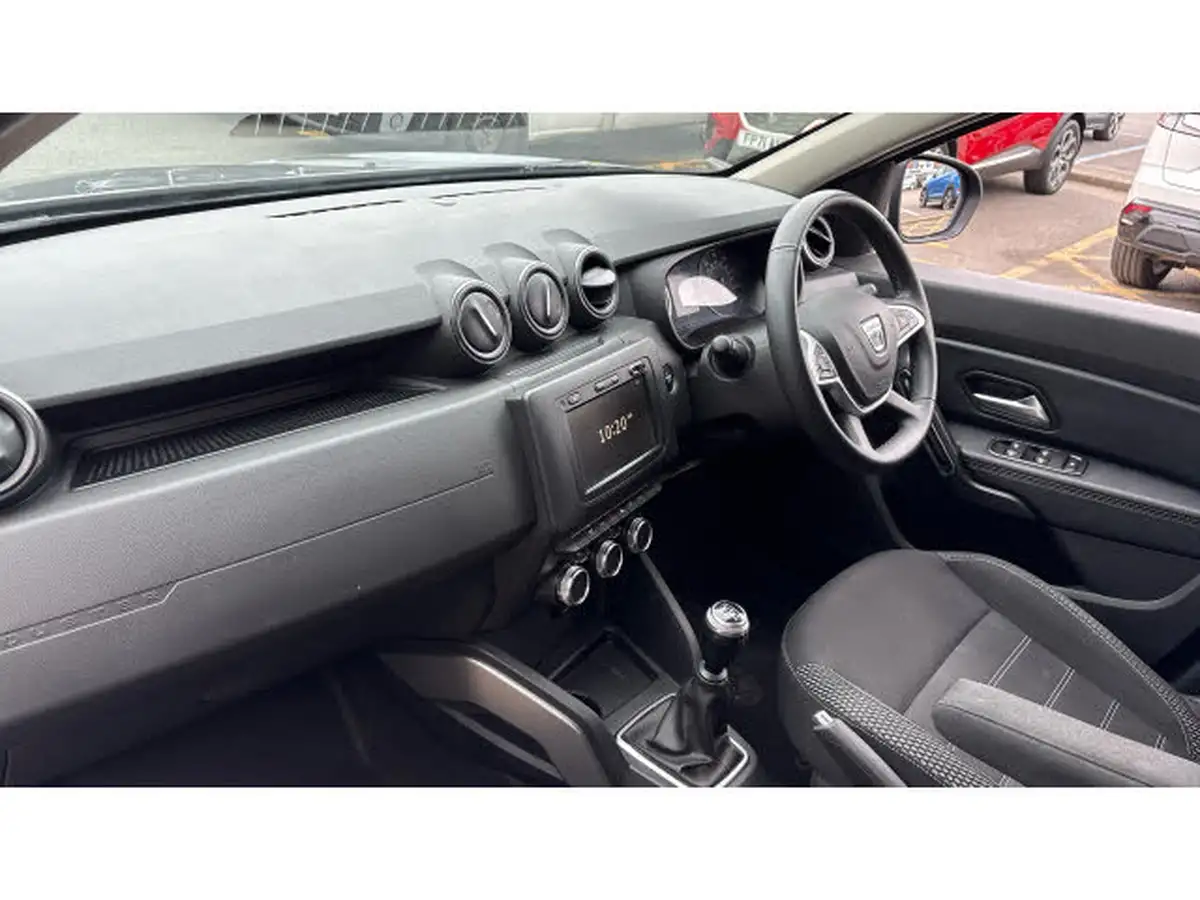 2019-dacia-duster-13-tce-prestige-150bhp-1333cc-big-8