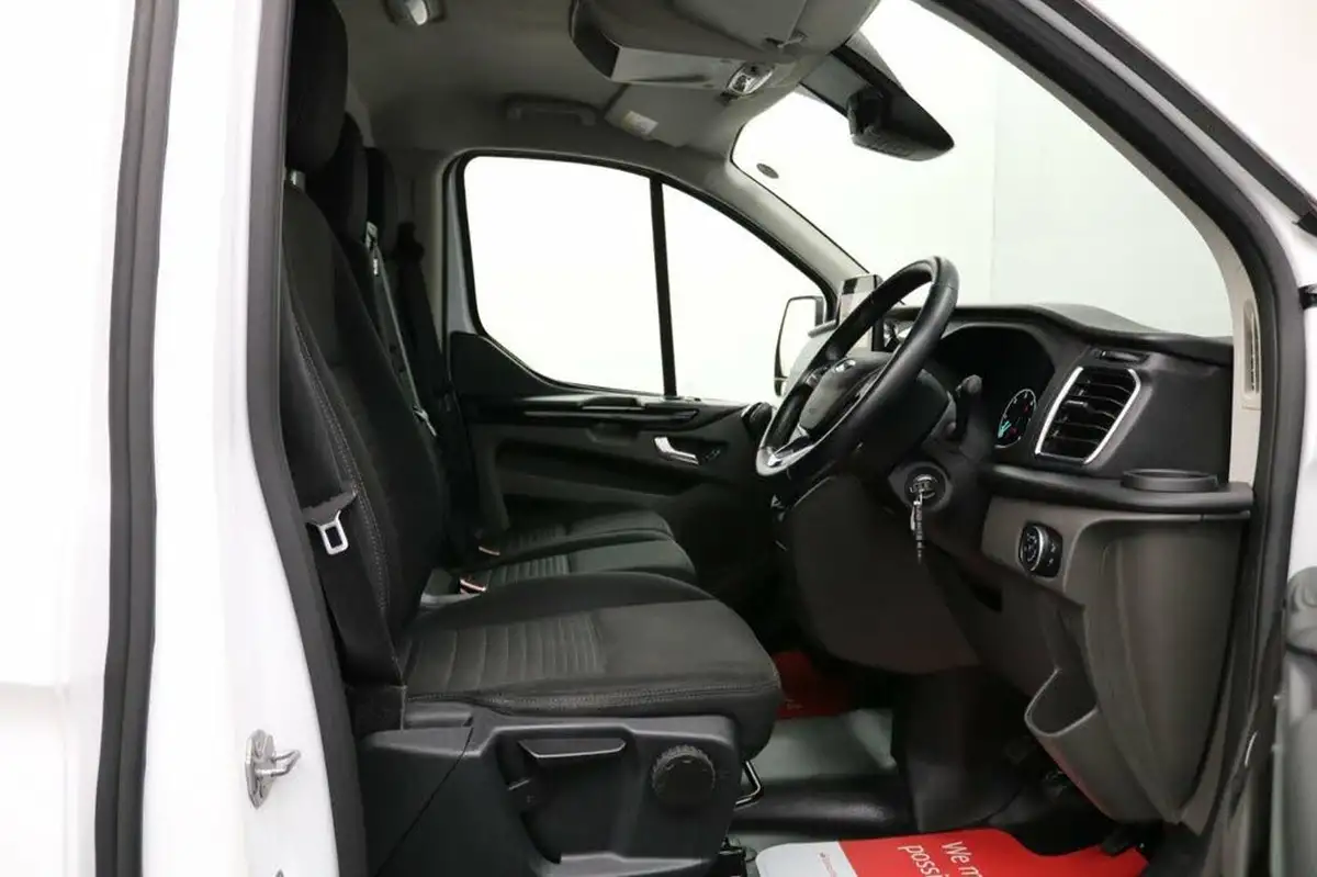 2022-ford-transit-custom-20tdci-300-l1h2-limited-170pseu6dt-big-22