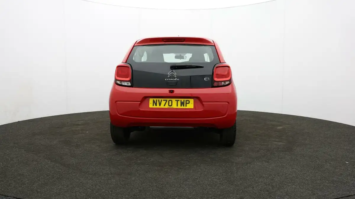 2021-citroen-c1-10-vti-sense-3d-big-56