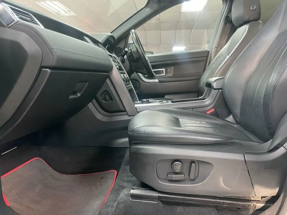 2019-land-rover-discovery-sport-20td4-landmark-big-29