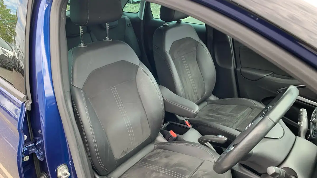 2022-vauxhall-crossland-12-ultimate-130ps-auto-big-41