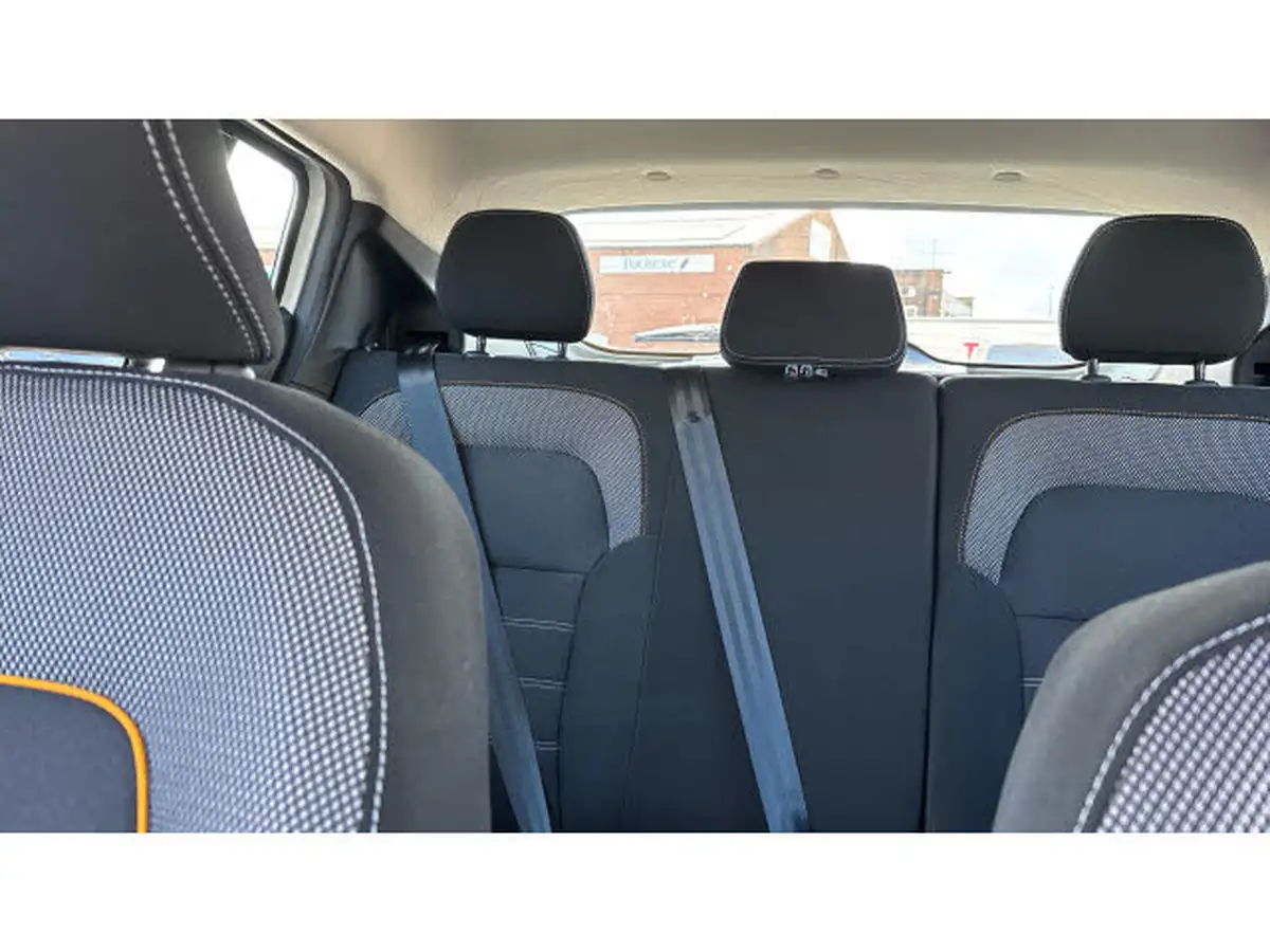 2022-dacia-sandero-stepway-10-tce-prestige-100bhp-bi-fuel-big-14