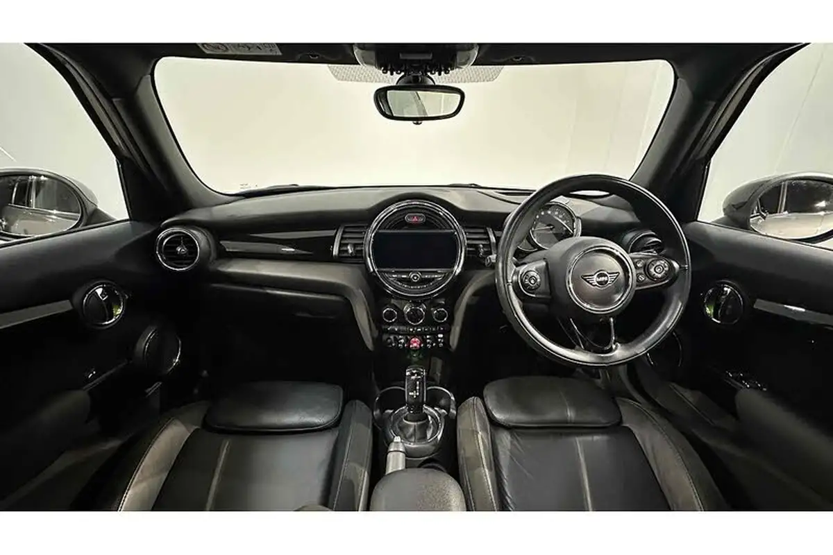 2018-mini-cooper-15-cooper-series-ii-ss-hatchback-5d-auto-big-25