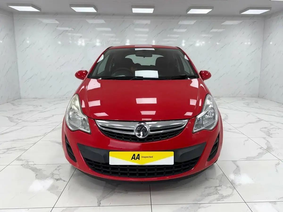 2011-vauxhall-corsa-10-s-ac-3d-big-3