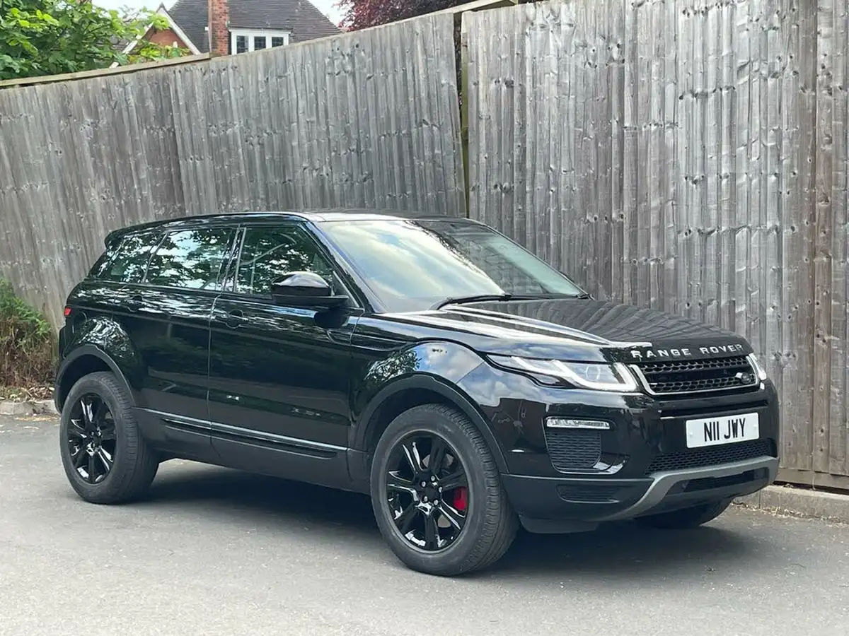 2018-land-rover-range-rover-evoque-20td4-se-tech-hatchback-5d-auto-big-0