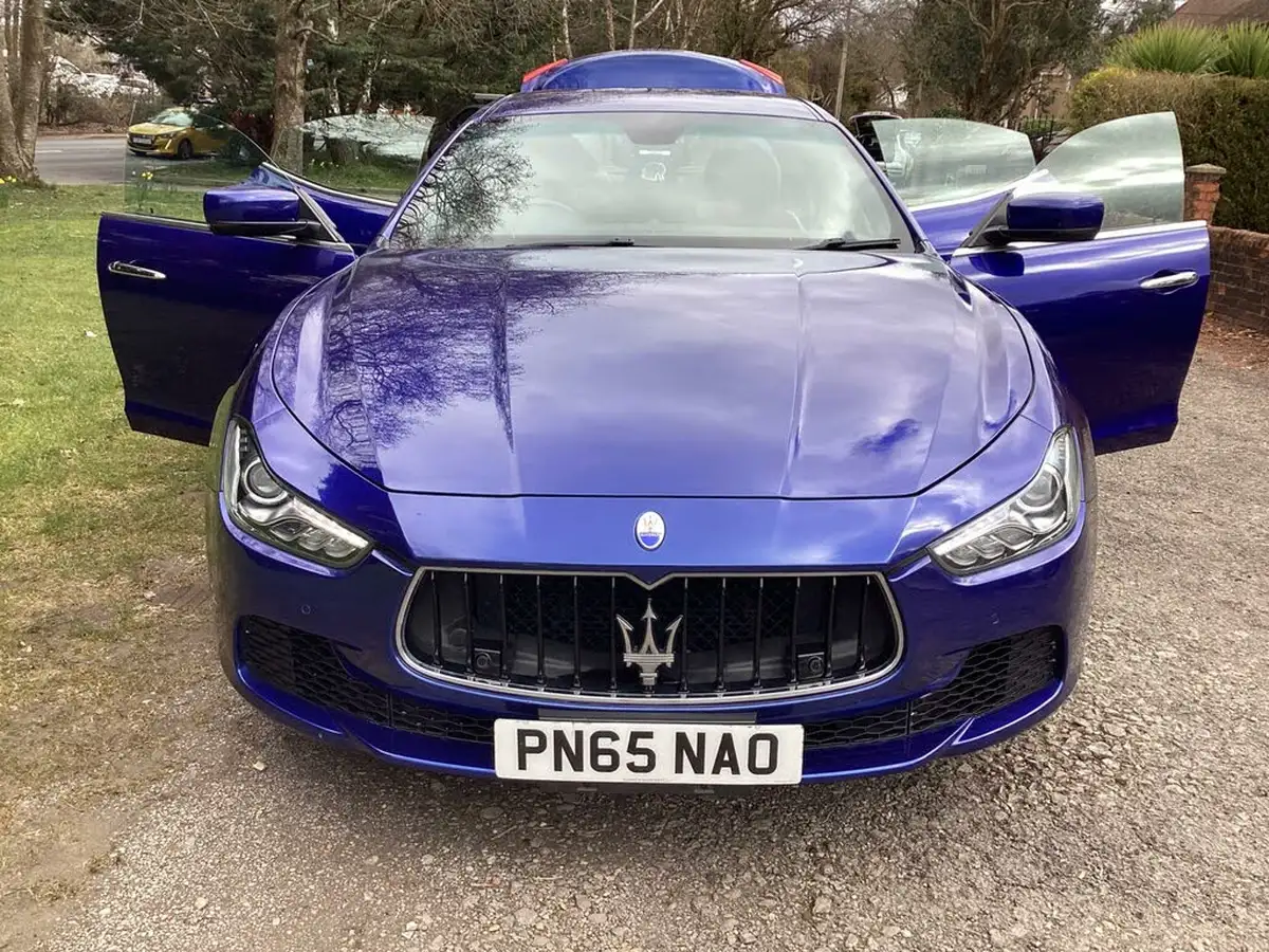 2015-maserati-ghibli-30td-big-41