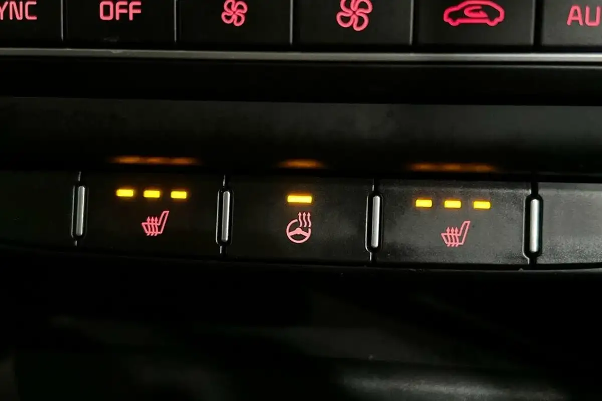 2023-kia-xceed-15-t-gdi-3-158bhp-big-34