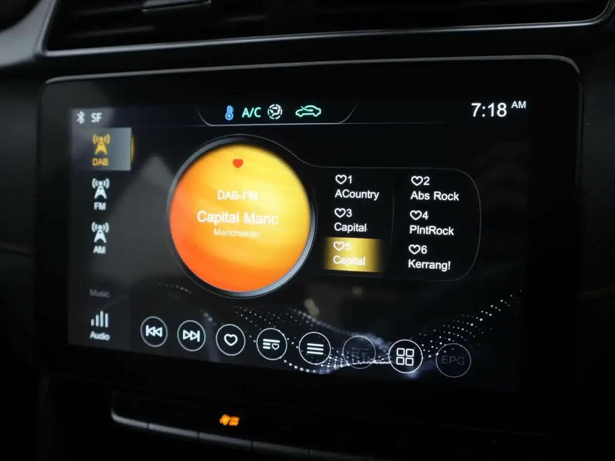 2022-mg-zs-suv-15-vti-tech-exclusive-big-14