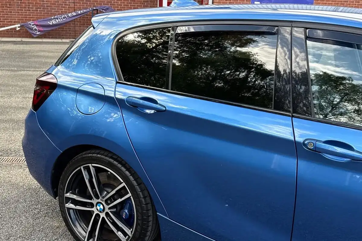 2018-bmw-1-series-15-118i-m-sport-shadow-edition-5d-big-28