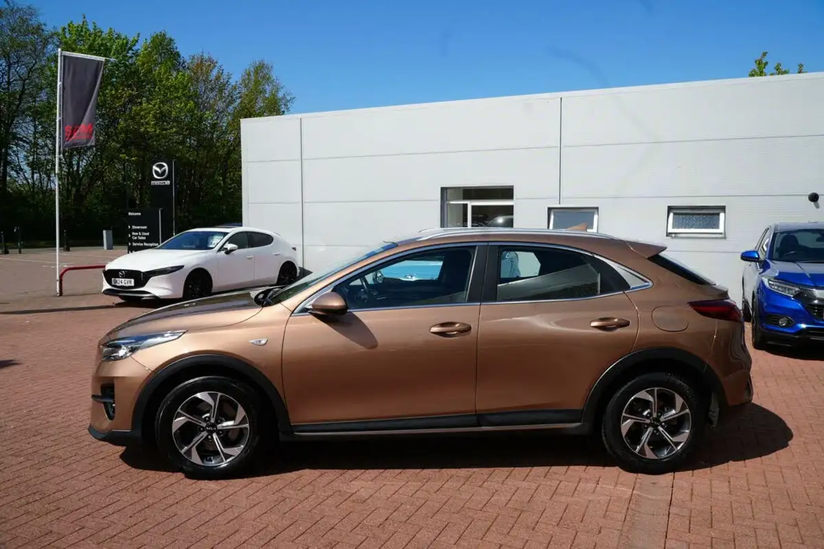 2021-kia-xceed-10-t-gdi-2-big-10