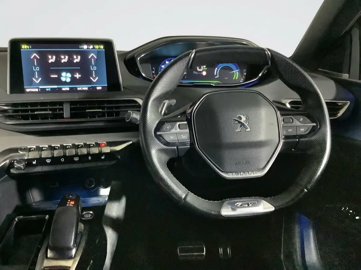 2020-peugeot-3008-suv-16-puretech-gt-300bhp-4x4-hybrid4-e-eat8-big-13