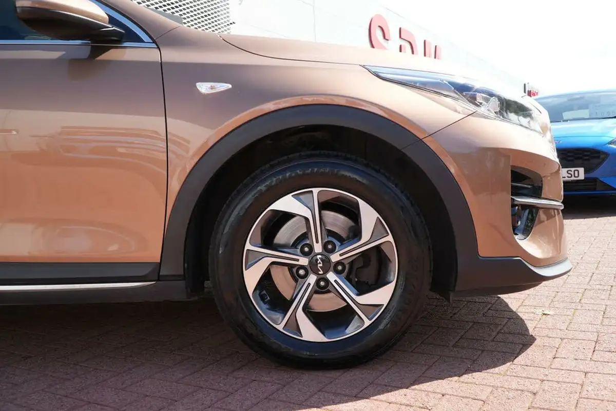 2021-kia-xceed-10-t-gdi-2-big-34