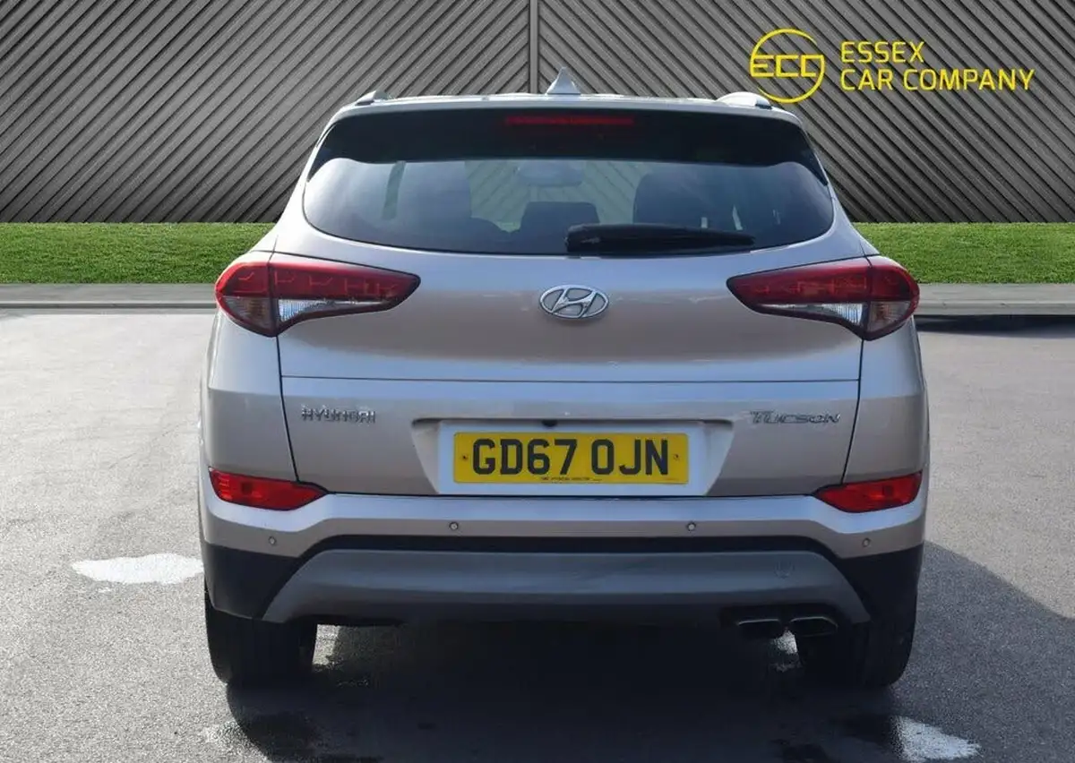2018-hyundai-tucson-16-t-gdi-sport-edition-dct-big-13