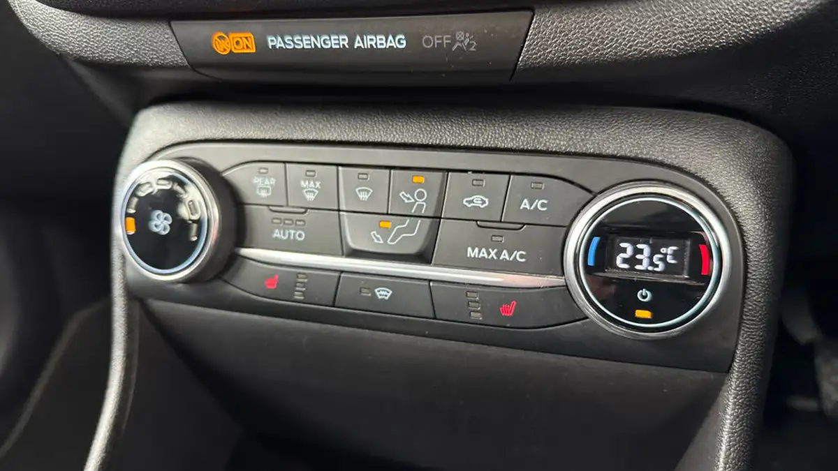 2018-ford-fiesta-10t-active-x-140ps-big-16