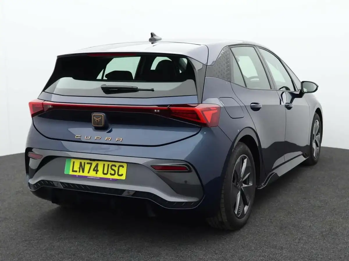 2024-cupra-born-e-v1-204ps-58kwh-big-5