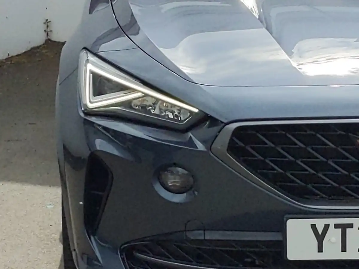 2023-volvo-xc90-20-t8-plus-big-13