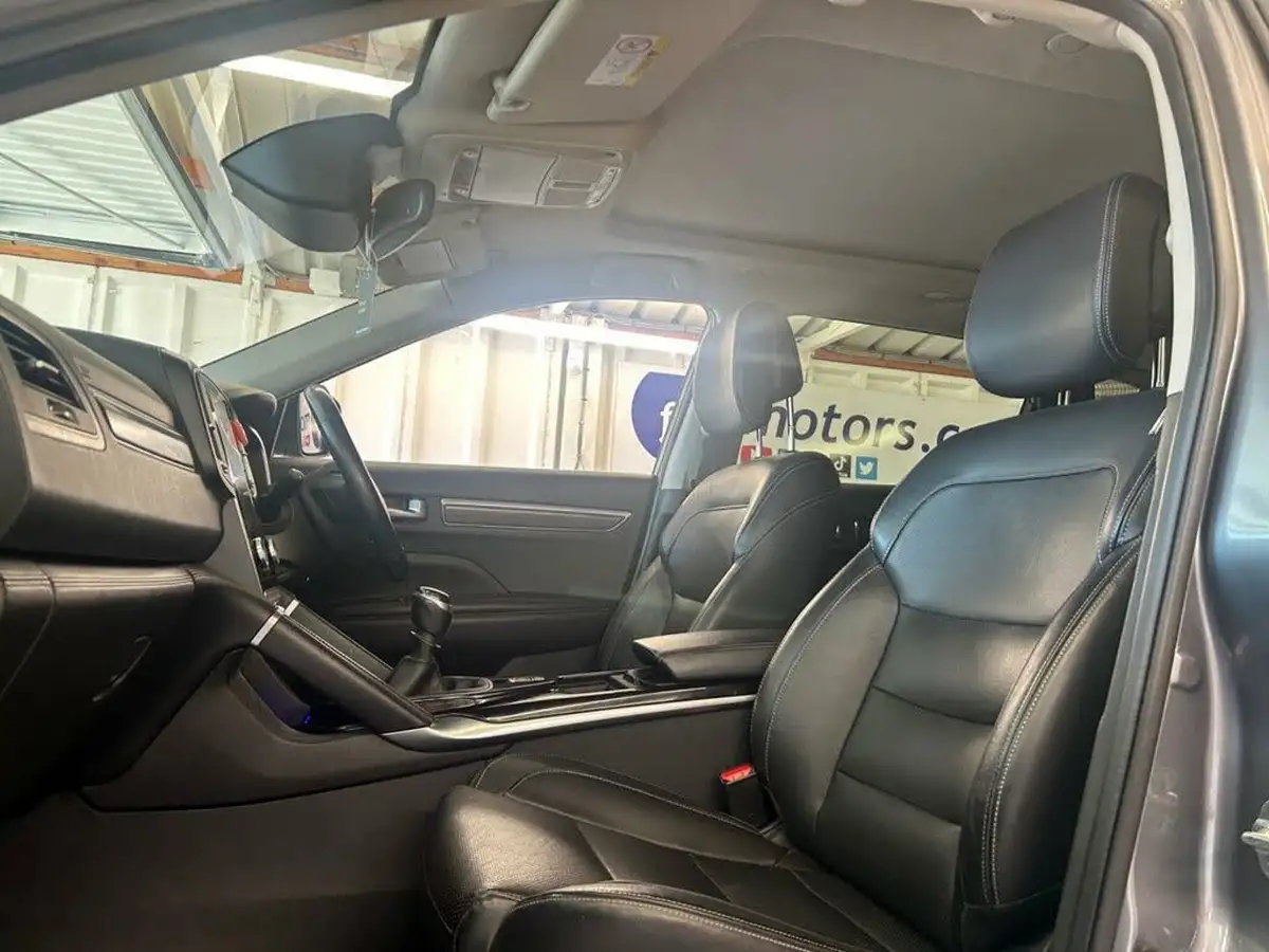 2017-renault-koleos-20dci-dynamique-s-nav-big-2
