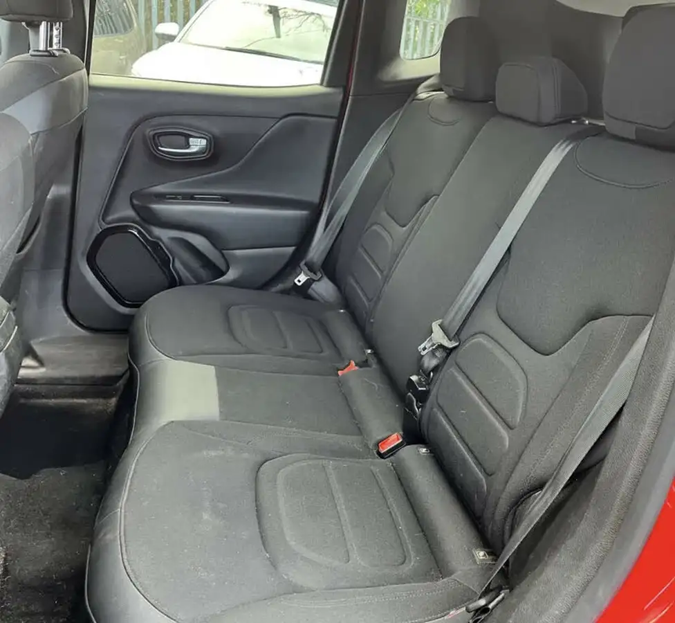 2015-jeep-renegade-16-multijet-ii-longitude-ss-big-10