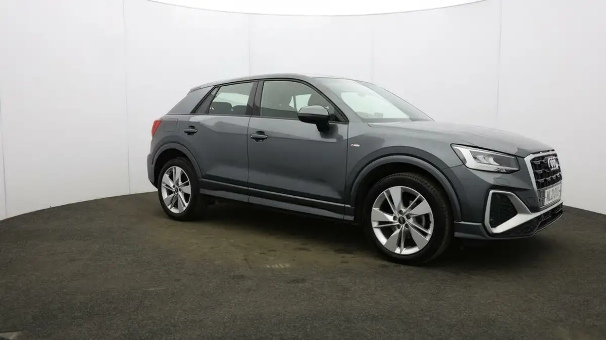 2021-audi-q2-15-35-tfsi-s-line-tronic-big-39