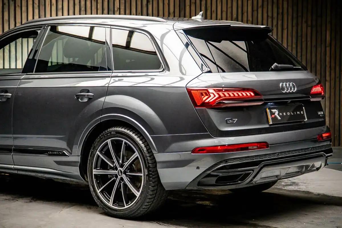 2021-audi-q7-30-50-tdi-black-edition-big-16