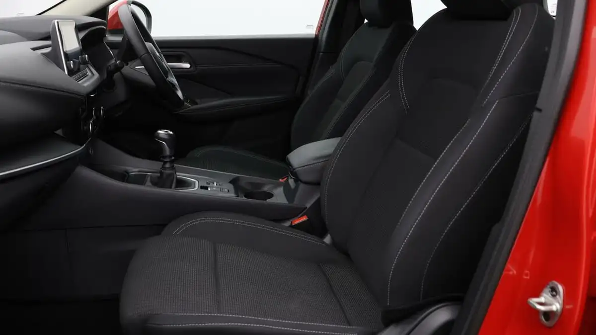 2022-nissan-qashqai-13-dig-t-acenta-premium-140ps-big-13