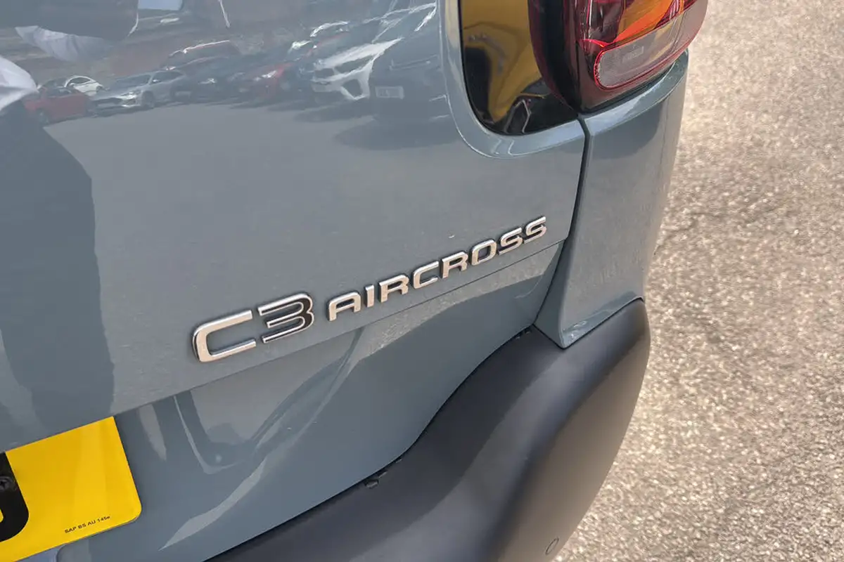 2021-citroen-c3-aircross-12-puretech-shine-110ps-big-23