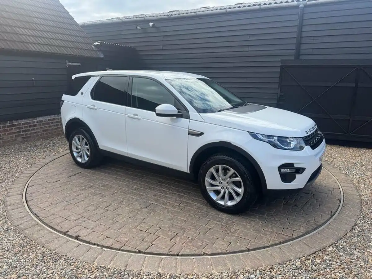 2017-land-rover-discovery-sport-20td4-se-tech-182ps-suv-auto-big-34