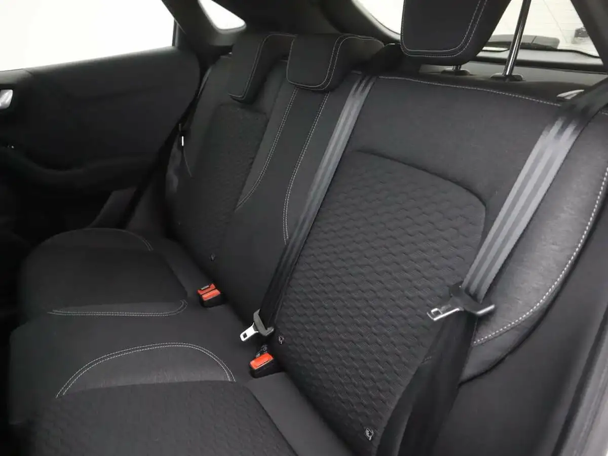 2021-ford-puma-suv-10-titanium-125ps-hybrid-mhev-big-9